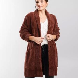 Buckle Black eyelash knit cardigan sweater Maroon large